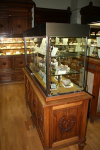 mineral cabinet madrid